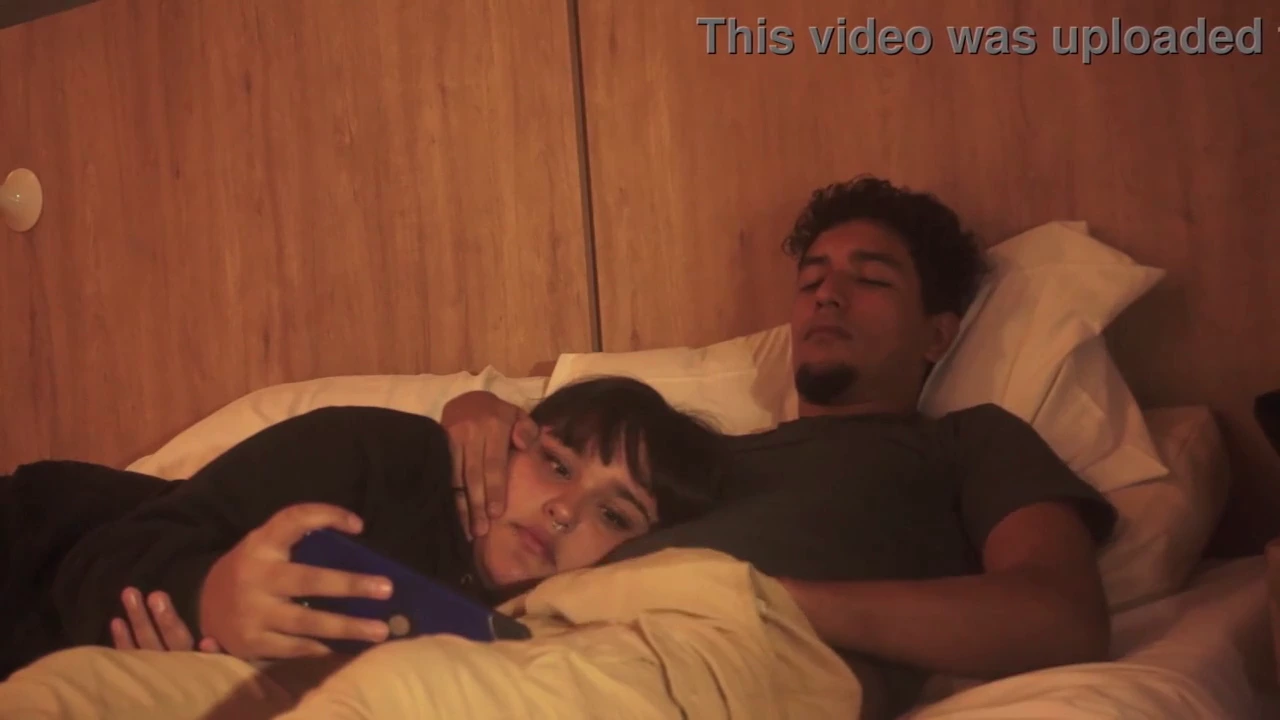 Stepbrother seizes opportunity to seduce me alone in the house porn video